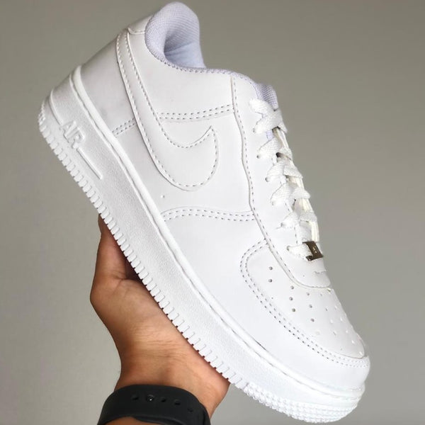 Tenis Nike F1 Classic - Estilo y confort